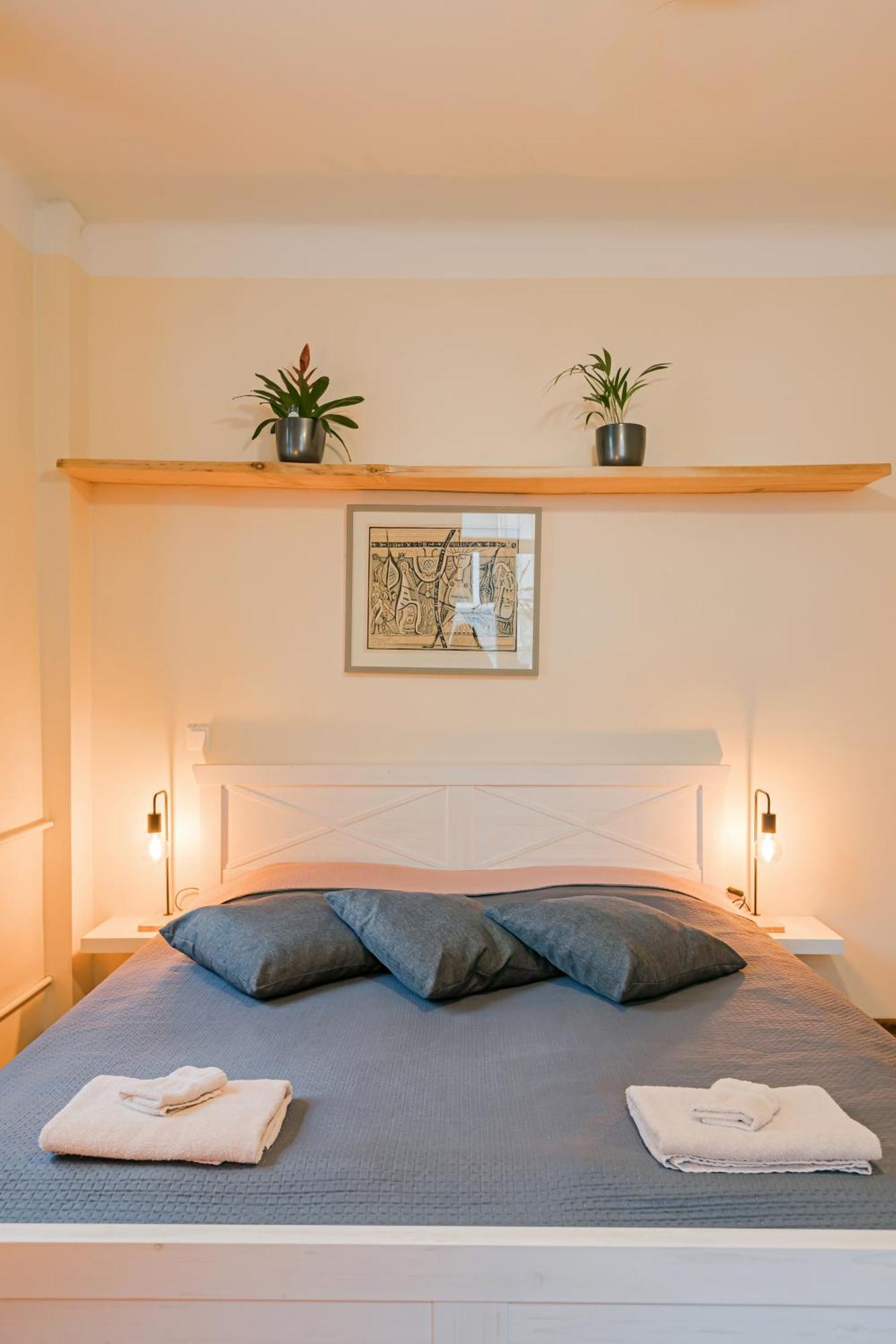 Cozy And Standard In The Heart Of Oldtown דירה *